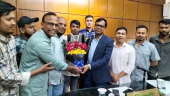 সিলেটের জেলা প্রশাসকের সাথে জুলাই গণঅভ্যুত্থানে প্রবাসী জুলাই যোদ্ধাদের সৌজন্য সাক্ষাৎ